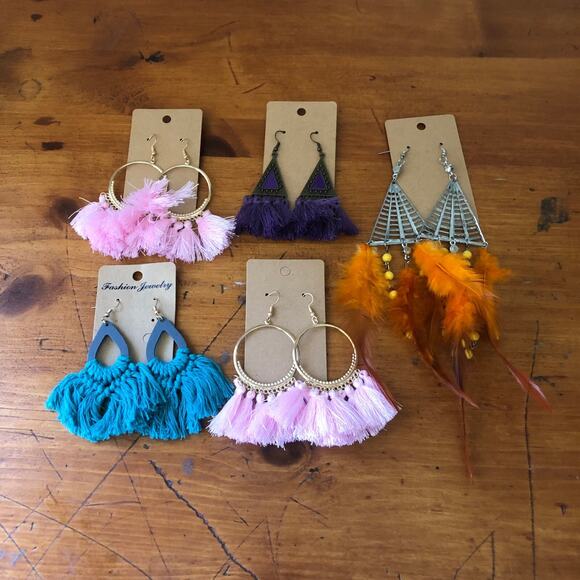 Set of 6 Boho Statement Earrings Tassel Fringe Feather Festival Hook Clasp NWOT - Picture 1 of 11